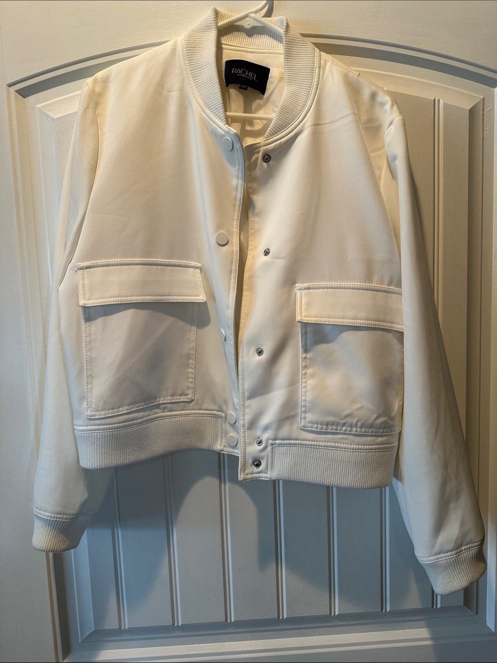Rachel Ray White Bomber Jacket with Front Flap Pockets